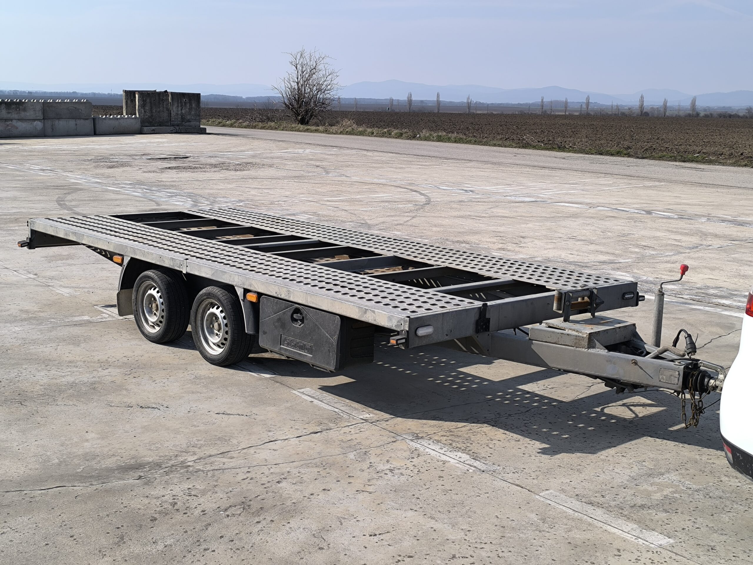Autoprepravník Agricom _ 3000kg