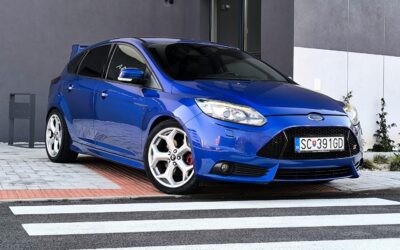 Ford Focus ST 2.0 EcoBoost SCTi
