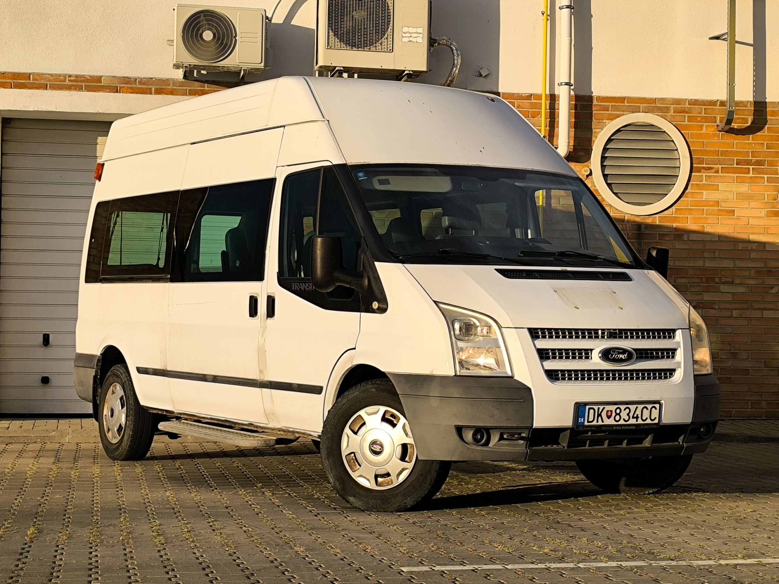 Ford Transit 2.2 TDCi _ 9 miest.