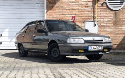 Renault 21 _ veterán
